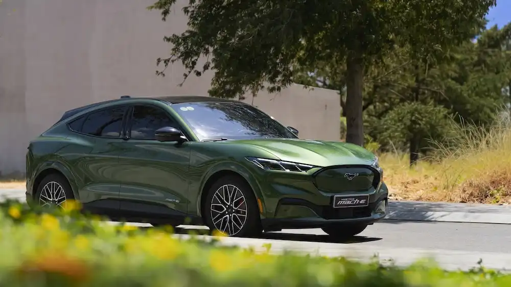 Nâng cấp hạ tầng dịch vụ: Bước đệm để Ford đưa Mustang Mach-E lên đường đua xanh hoá